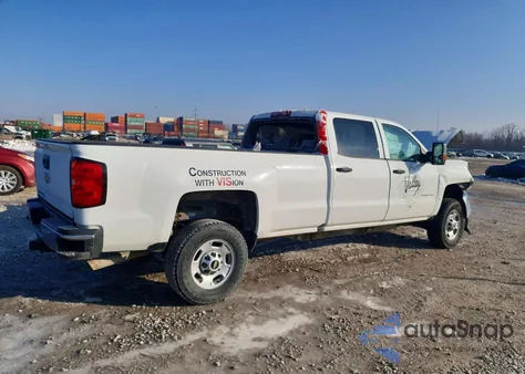2018 Chevrolet Silverado K2500 Heavy Duty z USA, uszkodzony, nr VIN 1GC1KUEG6JF273891